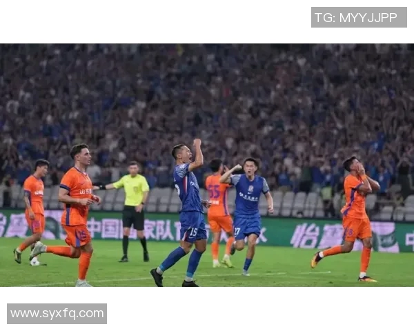 重庆羽毛球队在城市联赛中以71分稳居榜首展现强劲实力